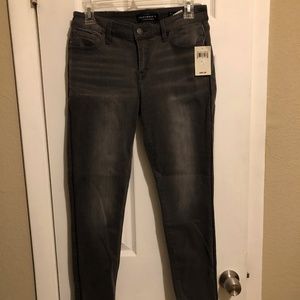 Luck Brand Low Rise Lolita Skinny Jean